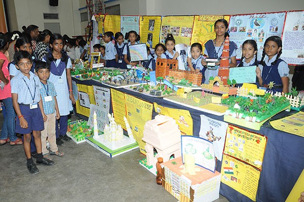 "Sustaining Inventiveness and Ability: The Job of School Displays - by HEENA KUMAR - CollectLo