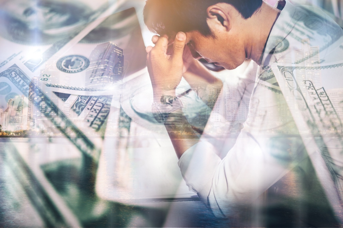 The most common financial mistakes to avoid  - by Rahul Patel  - CollectLo