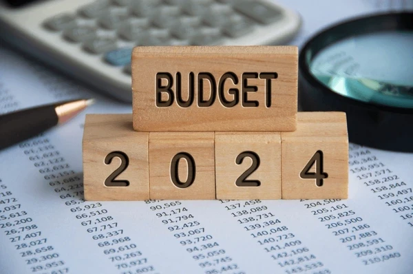 Top 10 Key Points of 2024 Budget in India - by Priyanka Bose - CollectLo